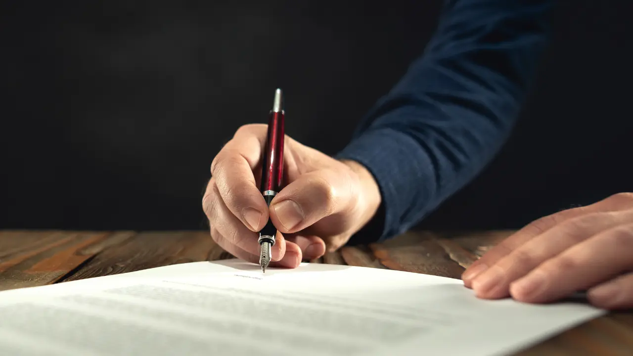 Herdeiro não quer assinar inventário? Saiba o que fazer, como resolver o conflito entre herdeiros e quando partir para o inventário judicial.